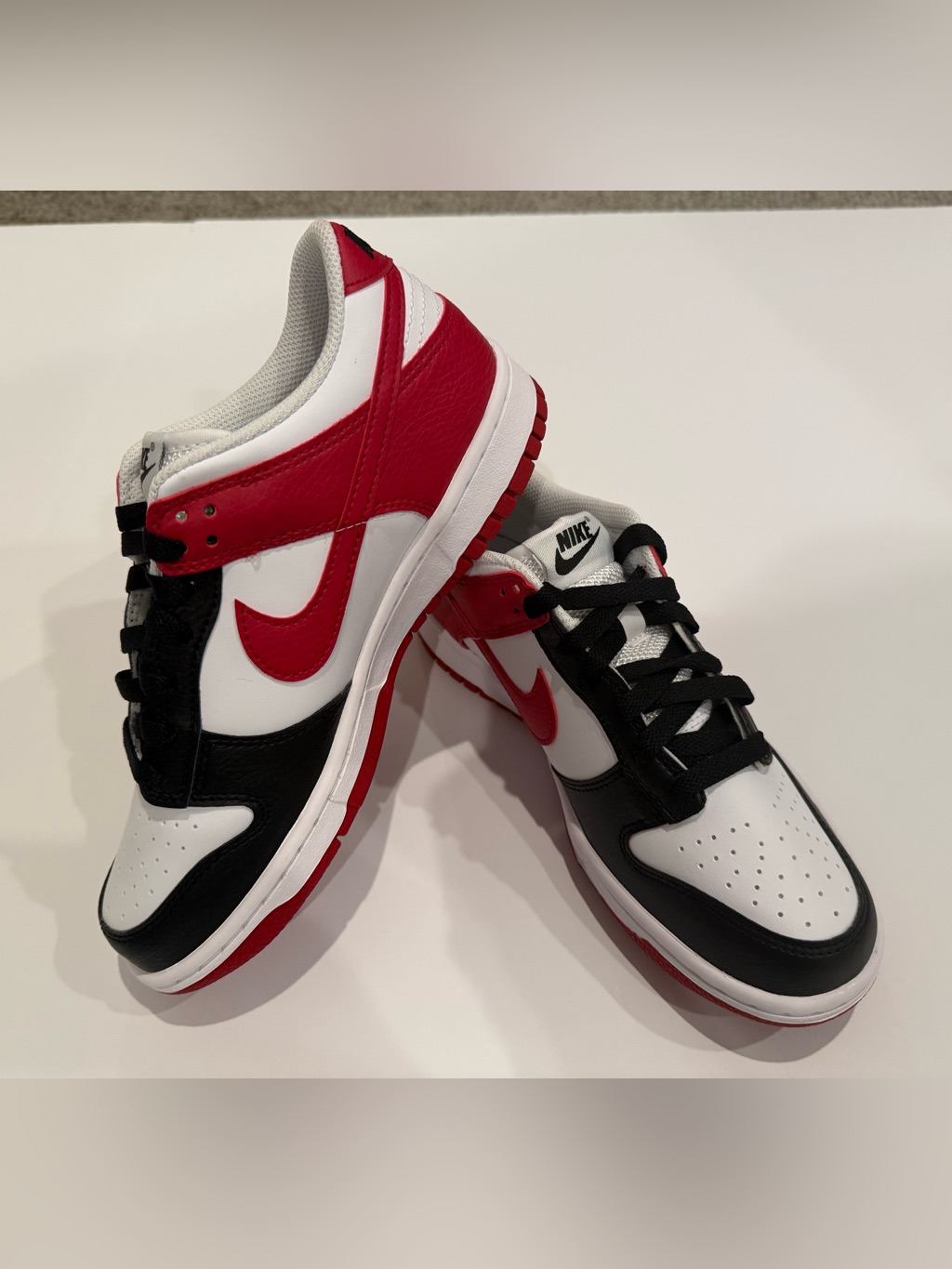 Big Kids’ Nike Dunk Low - Gym Red/White/Black Size 6y (New With Box)